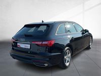 Gebraucht Audi A4 136 PS (100 kW) 2023 Brillantschwarz Kombi