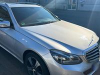 Second-hand Mercedes E220 170 CP (125 kW) 2015 Argintiu Break
