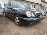 Gebraucht Mercedes E320 Avantgarde 224 PS (164 kW) 1997 Schwarz Kombi
