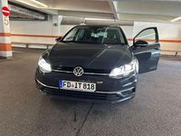Gebraucht VW Golf VII Highline 150 PS (110 kW) 2017 Grau Kombi