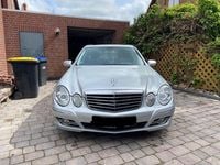 Gebraucht Mercedes E200 Avantgarde 136 PS (100 kW) 2009 Silber Limousine