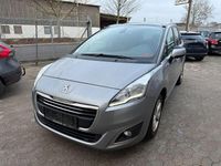 Gebraucht Peugeot 5008 Style 120 PS (88 kW) 2015 Grau Van / Kleinbus