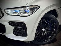 Gebraucht BMW X6 M 530 PS (389 kW) 2023 Mineralweiss SUV