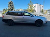 Usado VW Passat 140 HP (102 kW) 2010 Prateado Carrinha