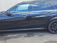 Gebraucht Mercedes E300 231 PS (169 kW) 2015 Schwarz Kombi