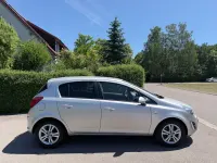 Gebraucht Opel Corsa Edition 75 PS (55 kW) 2011 Silber Kleinwagen