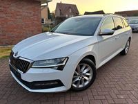 Gebraucht Skoda Superb 200 PS (147 kW) 2023 Weiß Limousine