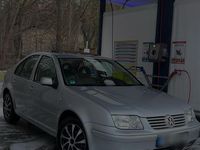 Second-hand VW Bora 110 CP (80 kW) 2000 Gri Berlinǎ