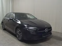 Gebraucht Mercedes A200 Progressive 163 PS (119 kW) 2023 Schwarz Limousine