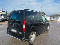 Gebraucht Citroën Berlingo 93 PS (68 kW) 2014 Schwarz Van / Kleinbus