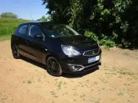 Gebraucht Mitsubishi Space Star Basis 71 PS (52 kW) 2017 Magicschwarz (p) Kleinwagen