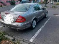Gebraucht Mercedes E200 163 PS (119 kW) 2003 Silber Limousine