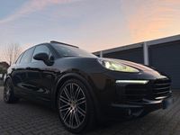 Second-hand Porsche Cayenne 262 CP (192 kW) 2016 Negru SUV