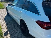 Gebraucht Mercedes E200 160 PS (117 kW) 2019 Weiß Kombi