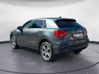 Gebraucht Audi Q2 S-Line 150 PS (110 kW) 2025 Grau SUV