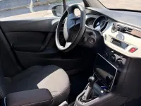 Gebraucht Citroën C3 Attraction 68 PS (50 kW) 2016 Violet Kleinwagen