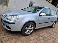 Gebraucht VW Golf V 90 PS (66 kW) 2005 Silber Kleinwagen