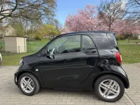 Gebraucht Smart ForTwo Coupé 60 kW (82 PS) 2021 Schwarz Kleinwagen