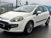 Gebraucht Fiat Punto Evo 69 PS (50 kW) 2011 Weiß Kleinwagen