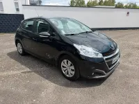 Gebraucht Peugeot 208 68 PS (50 kW) 2014 Kleinwagen