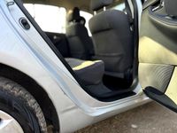 Gebraucht Toyota Corolla 110 PS (80 kW) 2003 Grau Kleinwagen