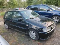 Gebraucht VW Polo 75 PS (55 kW) 1997 Schwarz Kleinwagen