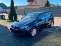 Gebraucht VW Golf VI 80 PS (58 kW) 2011 Schwarz Kleinwagen