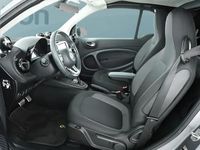 Gebraucht Smart ForTwo Electric Drive 60 kW (82 PS) 2024 Rot Cabrio