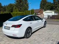 Gebraucht Tesla Model 3 RWD 208 kW (283 PS) 2022 Weiß Limousine
