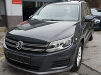 Gebraucht VW Tiguan Trendline 122 PS (89 kW) 2015 Grau SUV