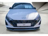 Gebraucht Hyundai i20 Blackline 90 PS (66 kW) 2026 Atlas white / sol Kleinwagen