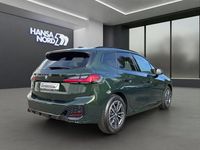 Gebraucht BMW 218 Active Tourer Performance 136 PS (100 kW) 2024 Grün Van / Kleinbus