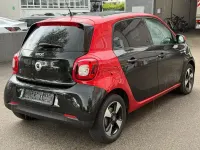 Używany Smart ForFour Electric Drive 60 kW (82 KM) 2019 Czarny Sedan/Limuzyna