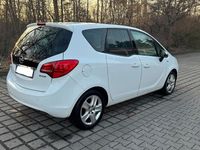 Gebraucht Opel Meriva 120 PS (88 kW) 2011 Weiß Van / Kleinbus