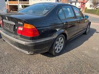 Gebraucht BMW 318 118 PS (86 kW) 2001 Schwarz Limousine