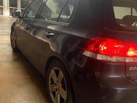 Gebraucht VW Golf VII 80 PS (58 kW) 2012 Schwarz Kleinwagen