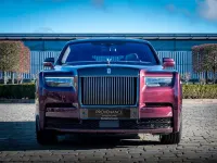 Gebraucht Rolls Royce Phantom 563 PS (414 kW) 2023 Rot Limousine