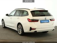 Gebraucht BMW 318 Advantage 150 PS (110 kW) 2022 Weiß Kombi