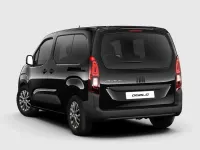 Neu Fiat Doblò 101 PS (74 kW) 2025 Cinema schwarz metallic Van / Kleinbus