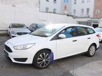 Gebraucht Ford Focus Ambiente 101 PS (74 kW) 2016 Weiß Limousine