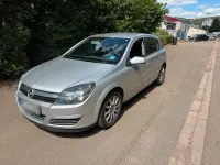 Gebraucht Opel Astra 105 PS (77 kW) 2005 Silber Limousine
