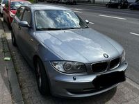 Gebraucht BMW 116 122 PS (89 kW) 2008 Blau Kleinwagen