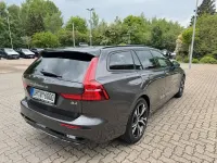 Gebraucht Volvo V60 Plus 197 PS (144 kW) 2025 Grau Kombi