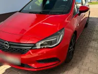 Gebraucht Opel Astra Eco 105 PS (77 kW) 2016 Rot Limousine