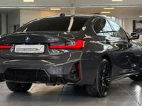 Gebraucht BMW 330e Shadowline 292 PS (214 kW) 2025 Grau Limousine