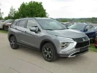 Gebraucht Mitsubishi Eclipse Cross Plus 188 PS (138 kW) 2022 Platinum grau SUV