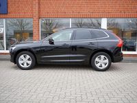 Gebraucht Volvo XC60 Core 197 PS (144 kW) 2023 Onyx schwarz SUV