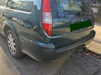 Gebraucht Ford Mondeo 125 PS (91 kW) 2001 Grün Kombi