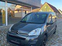 Gebraucht Citroën Berlingo SELECTION 99 PS (72 kW) 2018 Grau Van / Kleinbus