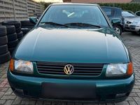 Gebraucht VW Polo 60 PS (44 kW) 1998 Grün Kombi